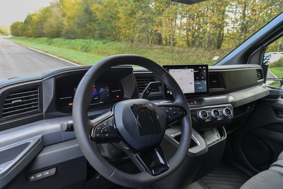 Nuovo Renault Master, l’aerovan di nuova generazione
