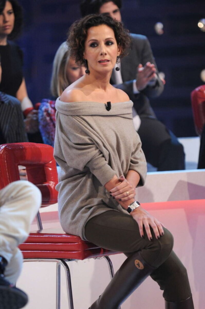 Morta l’attrice Anna Kanakis: l’ex Miss Italia aveva 61 anni Morta l’attrice Anna Kanakis: l’ex Miss Italia aveva 61 anni