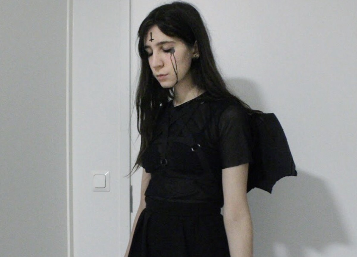 Elena “filo-satanista”, il fact-checking di Puente fa acqua da tutte le parti