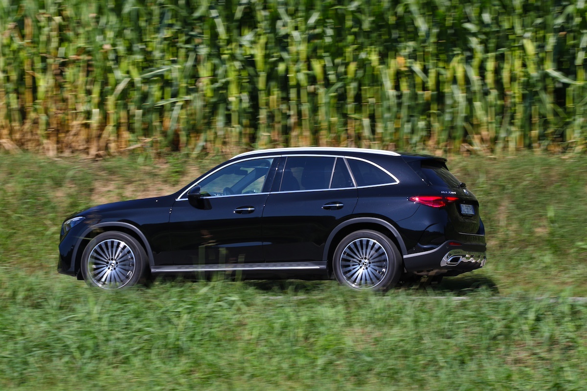 Mercedes-Benz GLC SUV: l’eleganza dell’ibrido sportivo Mercedes-Benz GLC SUV: l’eleganza dell’ibrido sportivo
