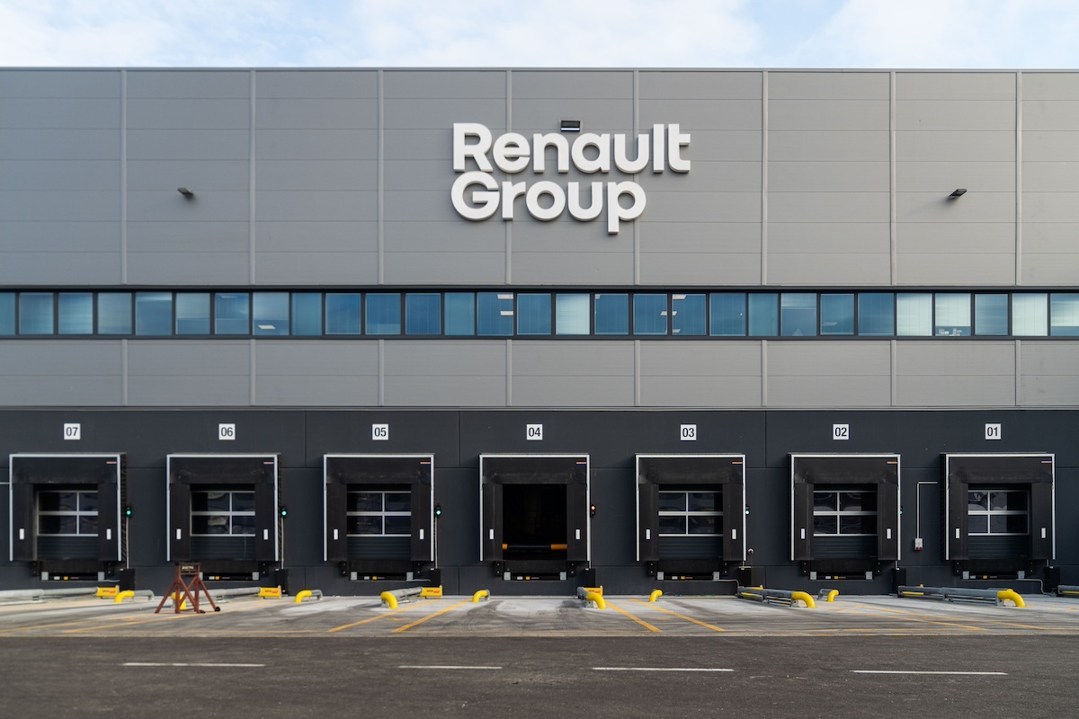 Renault Italia accende i motori del Centro di Distribuzione Europeo Renault Italia accende i motori del Centro di Distribuzione Europeo