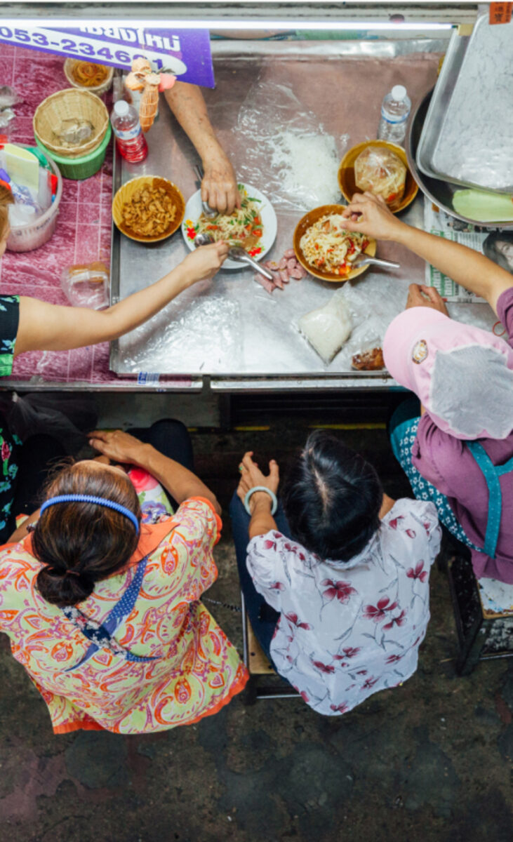 Skyscanner: il 49% degli italiani sceglie una destinazione per motivi culinari Skyscanner: il 49% degli italiani sceglie una destinazione per motivi culinari