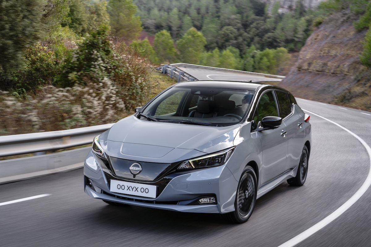 Nissan annuncia tre nuovi modelli elettrici:Qashqai, JUKE e LEAF Nissan annuncia tre nuovi modelli elettrici:Qashqai, JUKE e LEAF