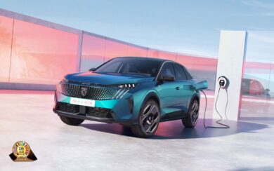 Peugeot E-3008 finalista di Car of the Year 2024
