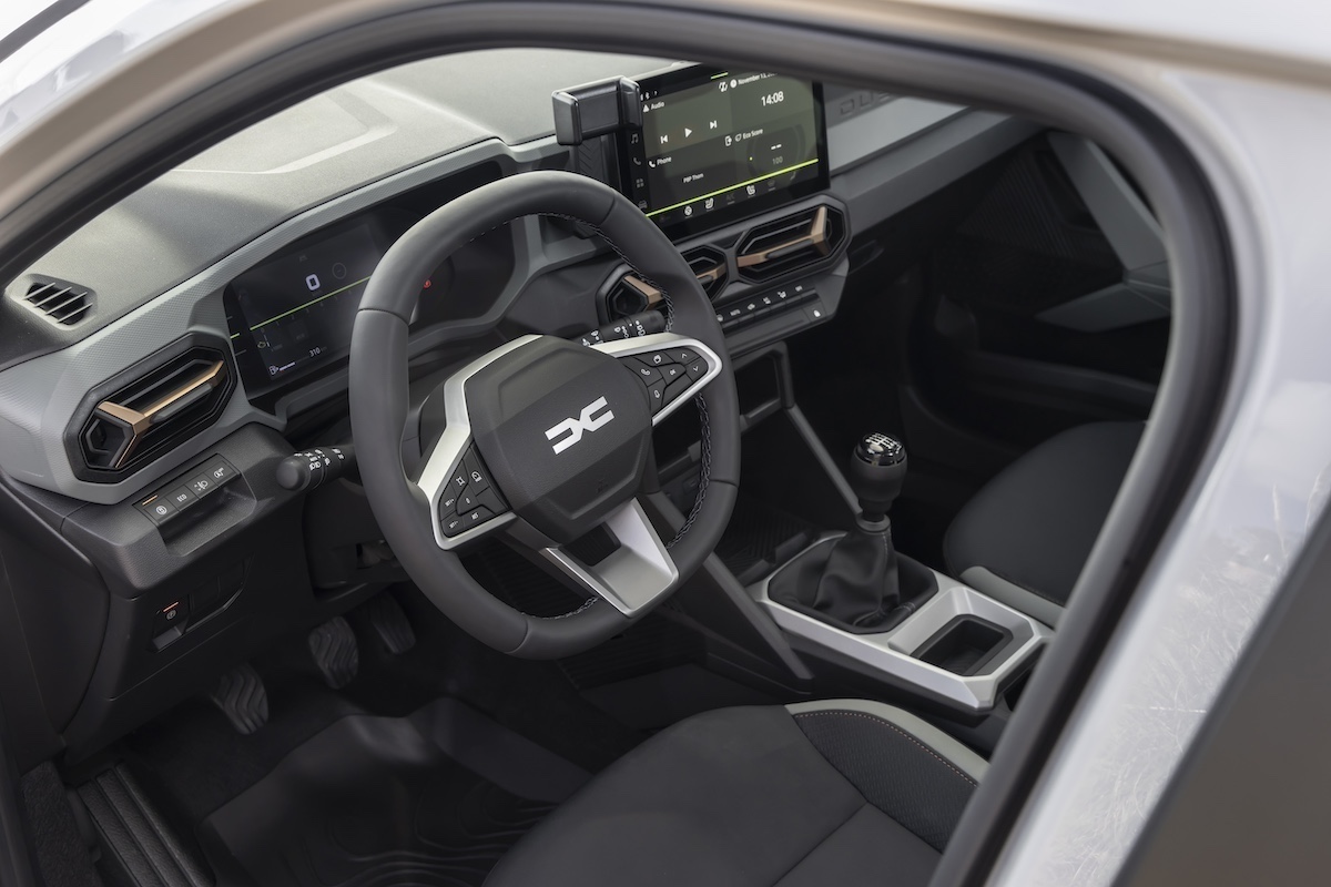 Nuovi Dacia Duster, più robusto, deciso ed ecologico Nuovi Dacia Duster, più robusto, deciso ed ecologico