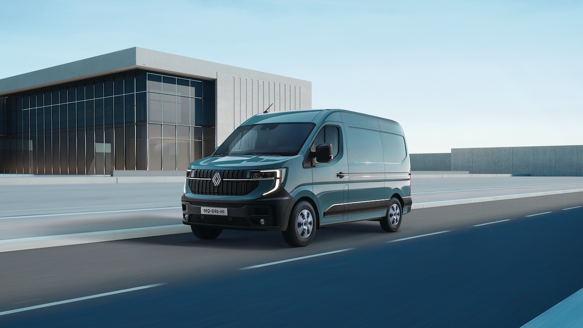 Renault Master si aggiudica il premio I-nnovation Award al Solutrans 2023