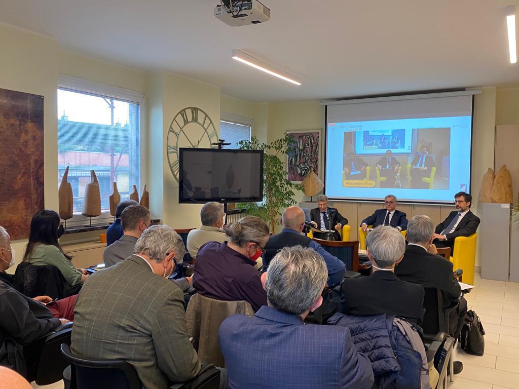 “La Formazione del Futuro, il ruolo dei Fondi Interprofessionali.” “La Formazione del Futuro, il ruolo dei Fondi Interprofessionali.”