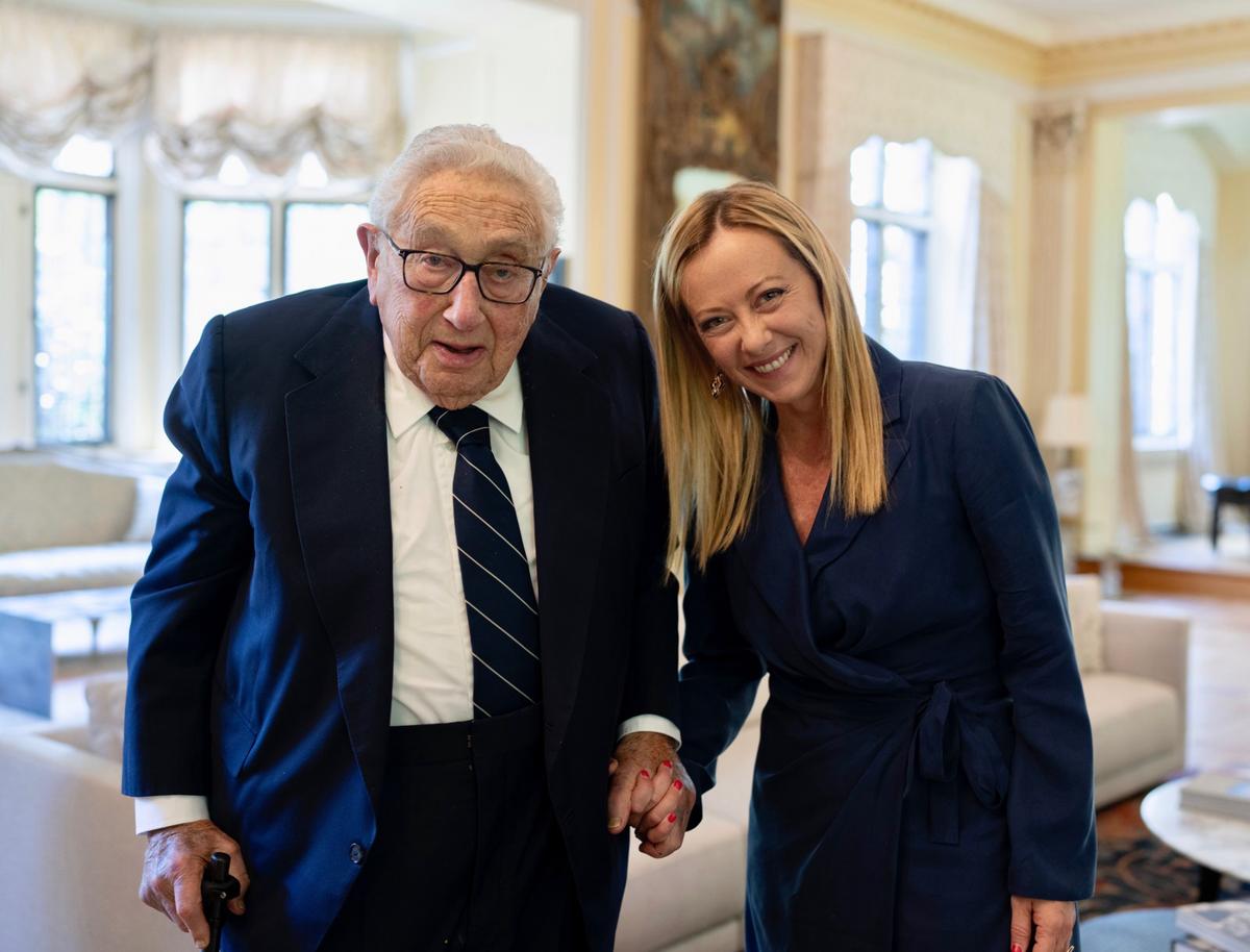 Usa, morto Kissinger a 100 anni. Ex segretario di Stato e Nobel per la pace Usa, morto Kissinger a 100 anni. Ex segretario di Stato e Nobel per la pace