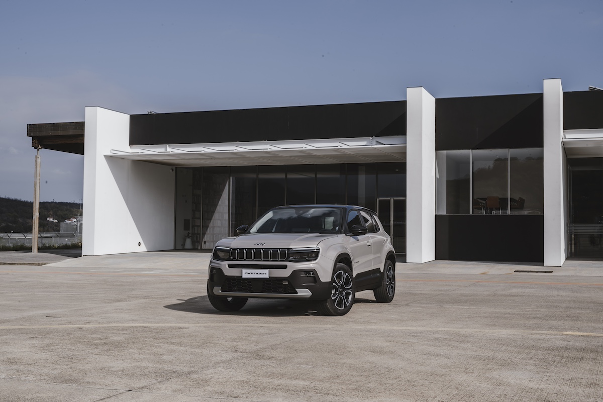 Nuova Jeep Avenger, prezzi e allestimenti del  MY24