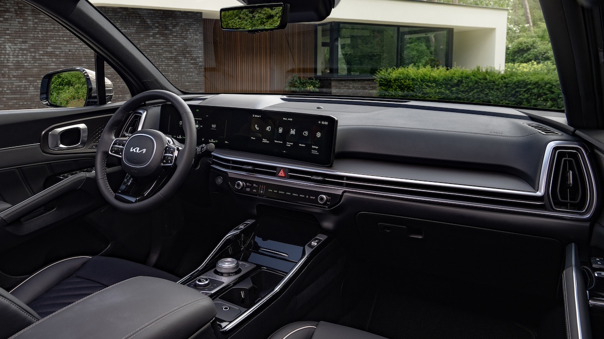 Nuova Kia Sorento si rinnova con motori green e tecnologie avanzate Nuova Kia Sorento si rinnova con motori green e tecnologie avanzate