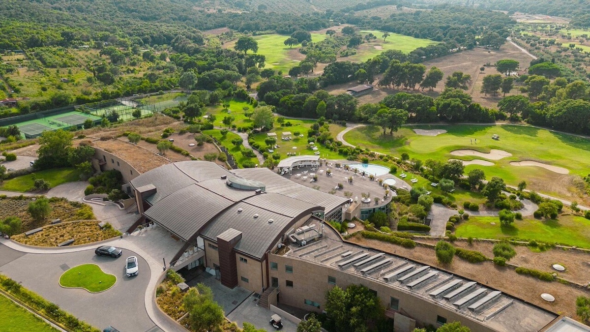 Luxury Hub Mercedes, nuova partnership con L’Argentario Golf & Wellness Resort Luxury Hub Mercedes, nuova partnership con L’Argentario Golf & Wellness Resort