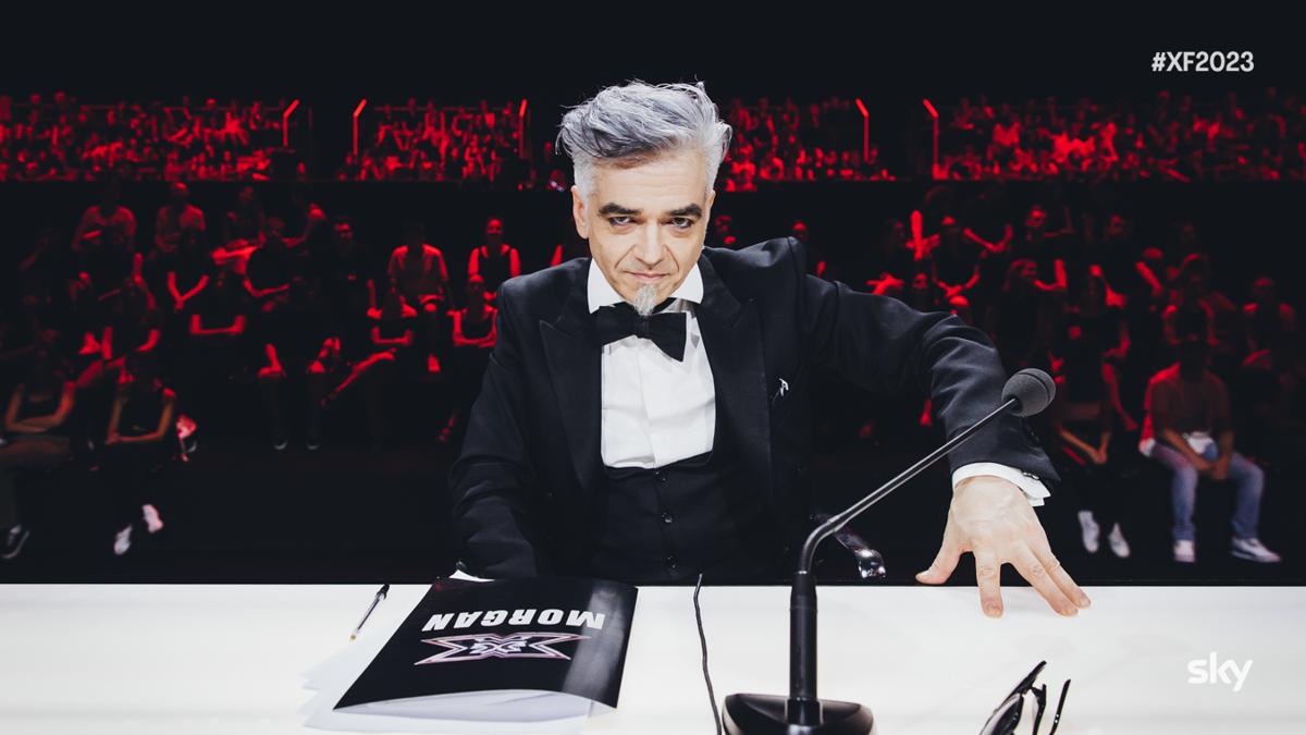 X Factor, Fedez a Morgan: “Io non ho dovuto leccare piedi a Meloni e Sgarbi” X Factor, Fedez a Morgan: “Io non ho dovuto leccare piedi a Meloni e Sgarbi”