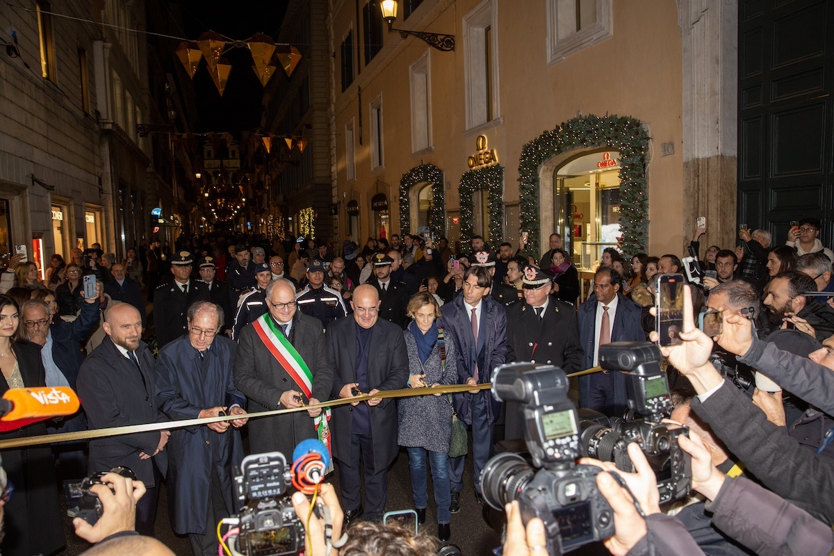 Renault illumina il natale Romano Renault illumina il natale Romano