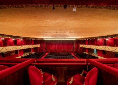 Teatro Manzoni celebra il Natale con una programmazione speciale