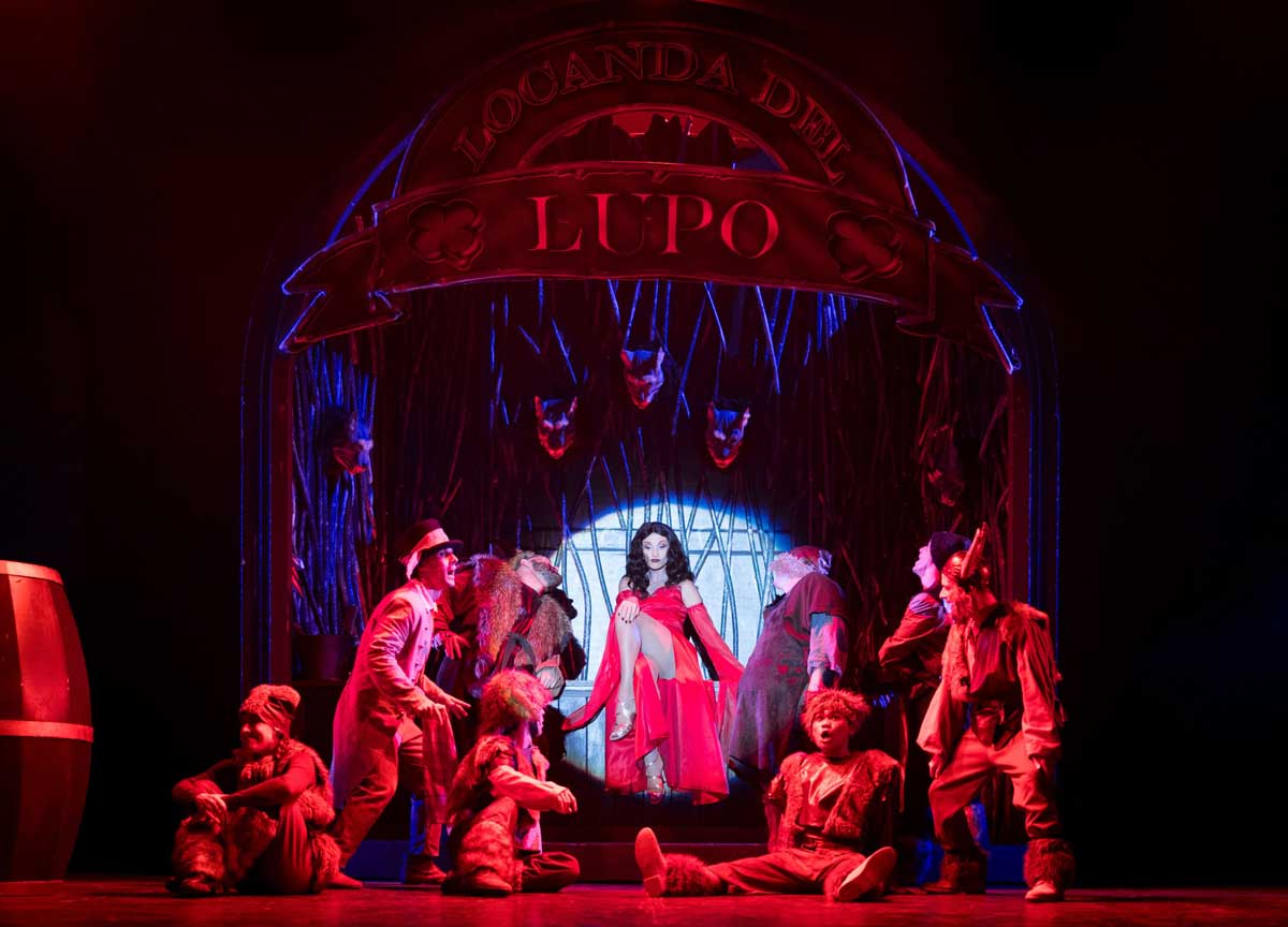Rapunzel strega Roma: la Cuccarini torna in scena dal 15/12 al Brancaccio Rapunzel strega Roma: la Cuccarini torna in scena dal 15/12 al Brancaccio