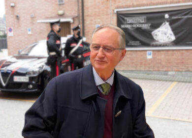 Gioielliere condannato lancia una raccolta fondi. Il pm: “Video agghiacciante”