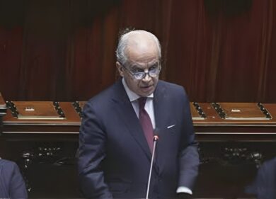 Piantedosi: “In Italia 28 mila obiettivi sensibili. Attenzione elevatissima”