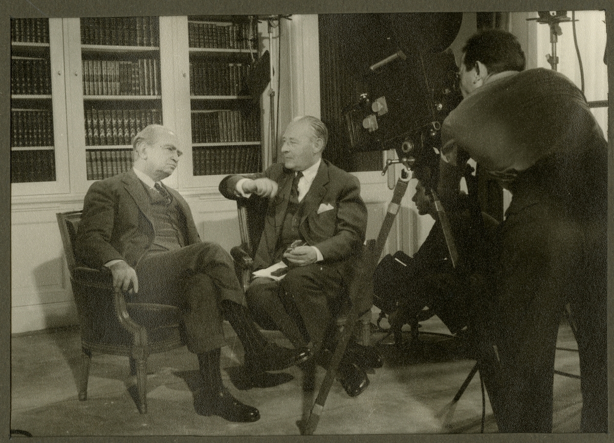 Intesa Sanpaolo: celebrato il 50° dalla scomparsa del Banchiere Mattioli Intesa Sanpaolo: celebrato il 50° dalla scomparsa del Banchiere Mattioli