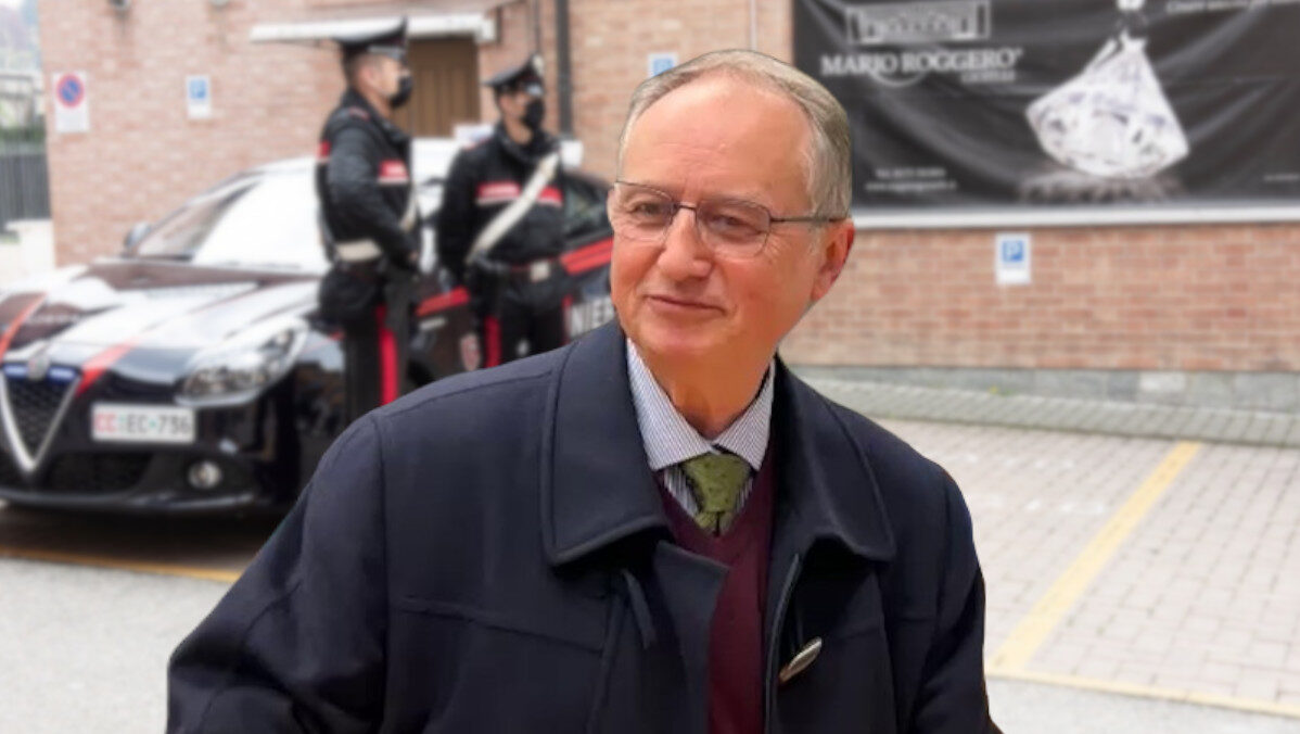 Sparò e uccise due rapinatori, confermata la condanna di 14 anni e 9 mesi per il gioielliere Roggero Sparò e uccise due rapinatori, confermata la condanna di 14 anni e 9 mesi per il gioielliere Roggero