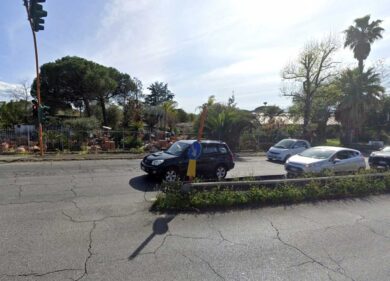 Multe a raffica, sulla Tuscolana il semaforo fa strage: 1200 verbali al giorno