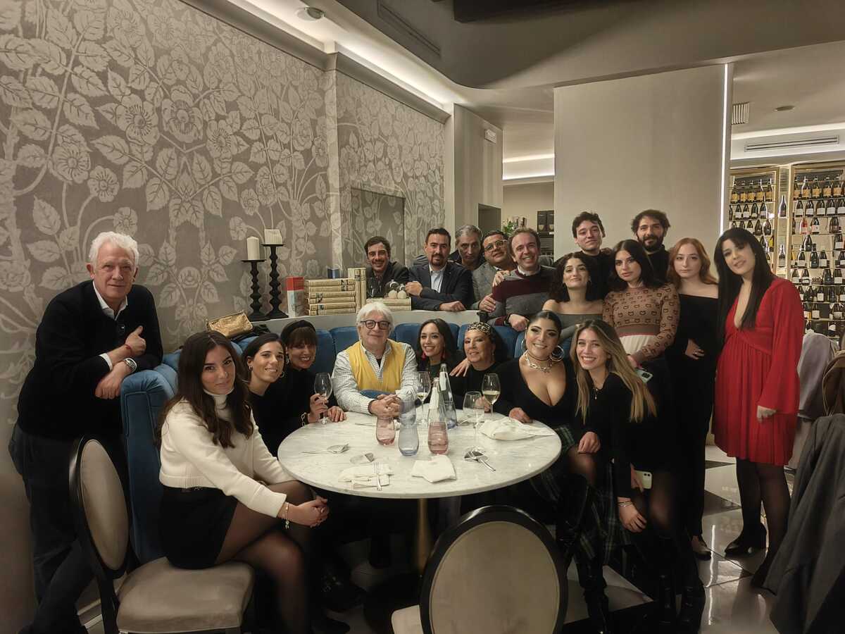 Affaritaliani.it augura buone feste: la cena di Natale della redazione-FOTO