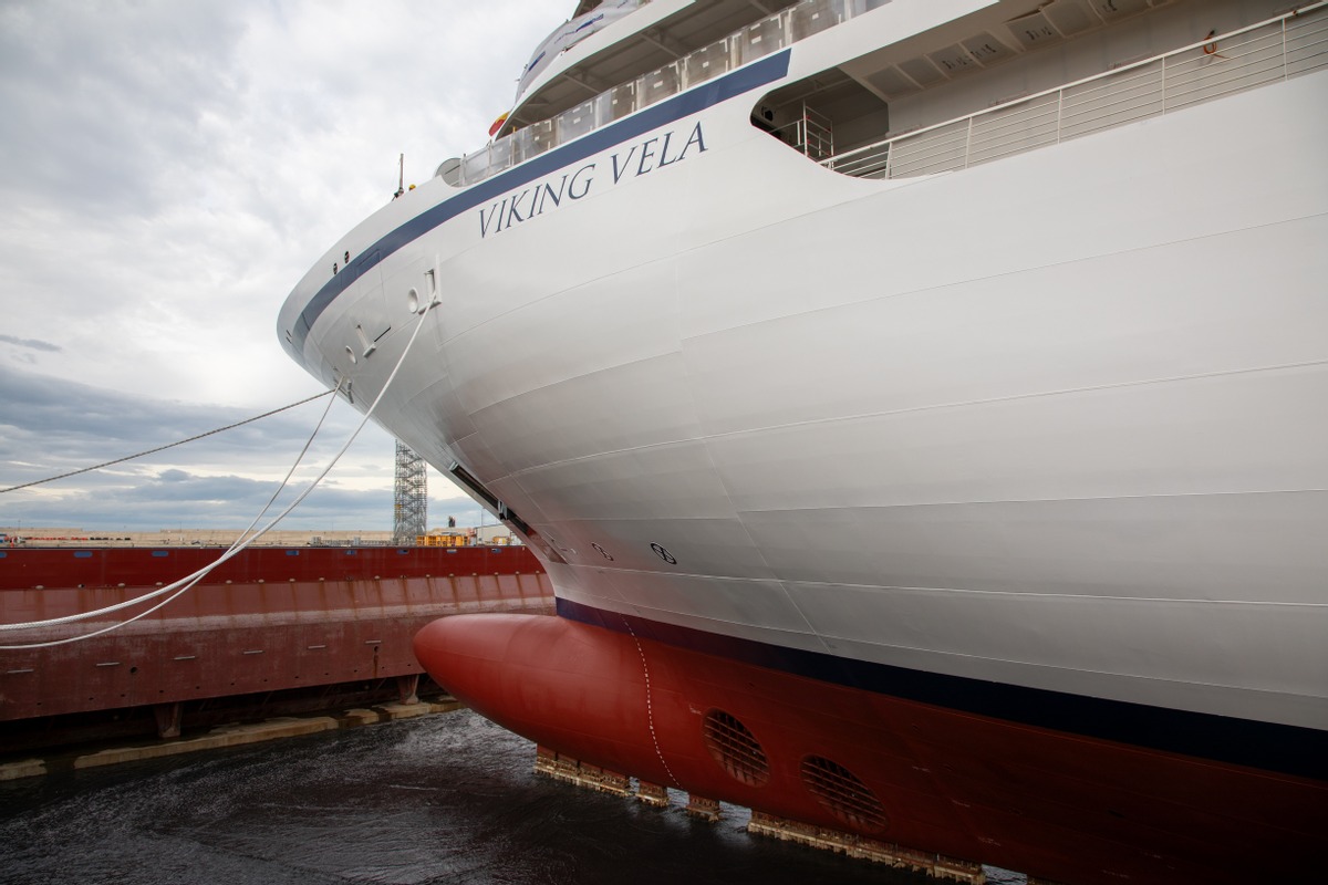 Fincantieri: varata la nuova nave da crociera per la società armatrice Viking Fincantieri: varata la nuova nave da crociera per la società armatrice Viking