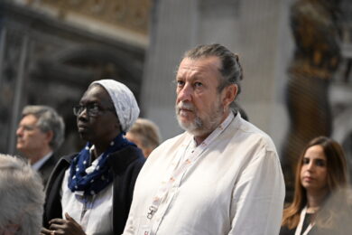 Casarini, la diocesi di Modena ammette: finanziamenti alla Ong con l’8xmille