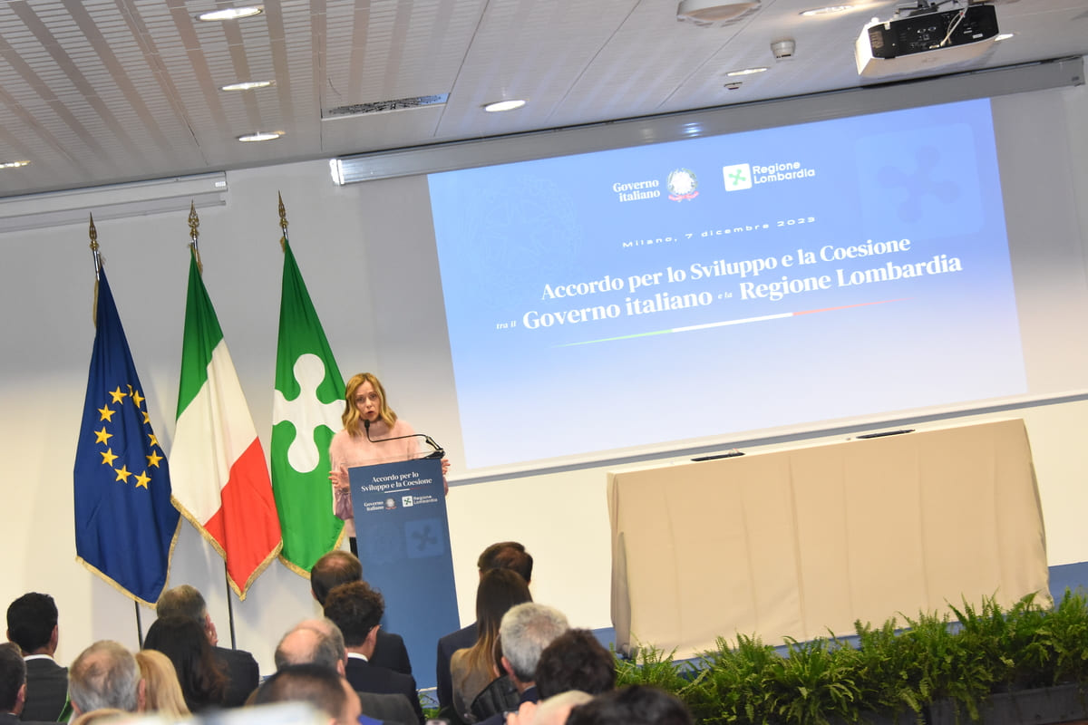 Giorgia Meloni e Attilio Fontana accordo economico importante per la Lombardia Giorgia Meloni e Attilio Fontana accordo economico importante per la Lombardia