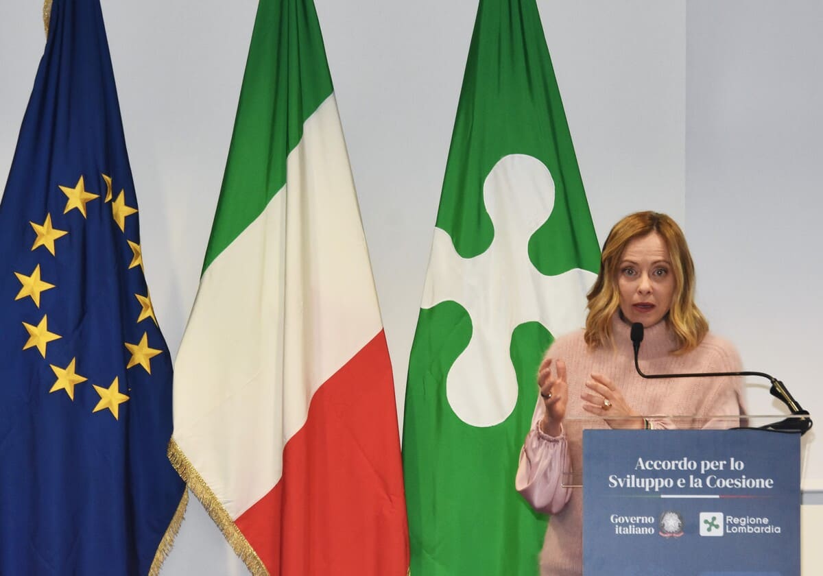 Giorgia Meloni e Attilio Fontana accordo economico importante per la Lombardia Giorgia Meloni e Attilio Fontana accordo economico importante per la Lombardia