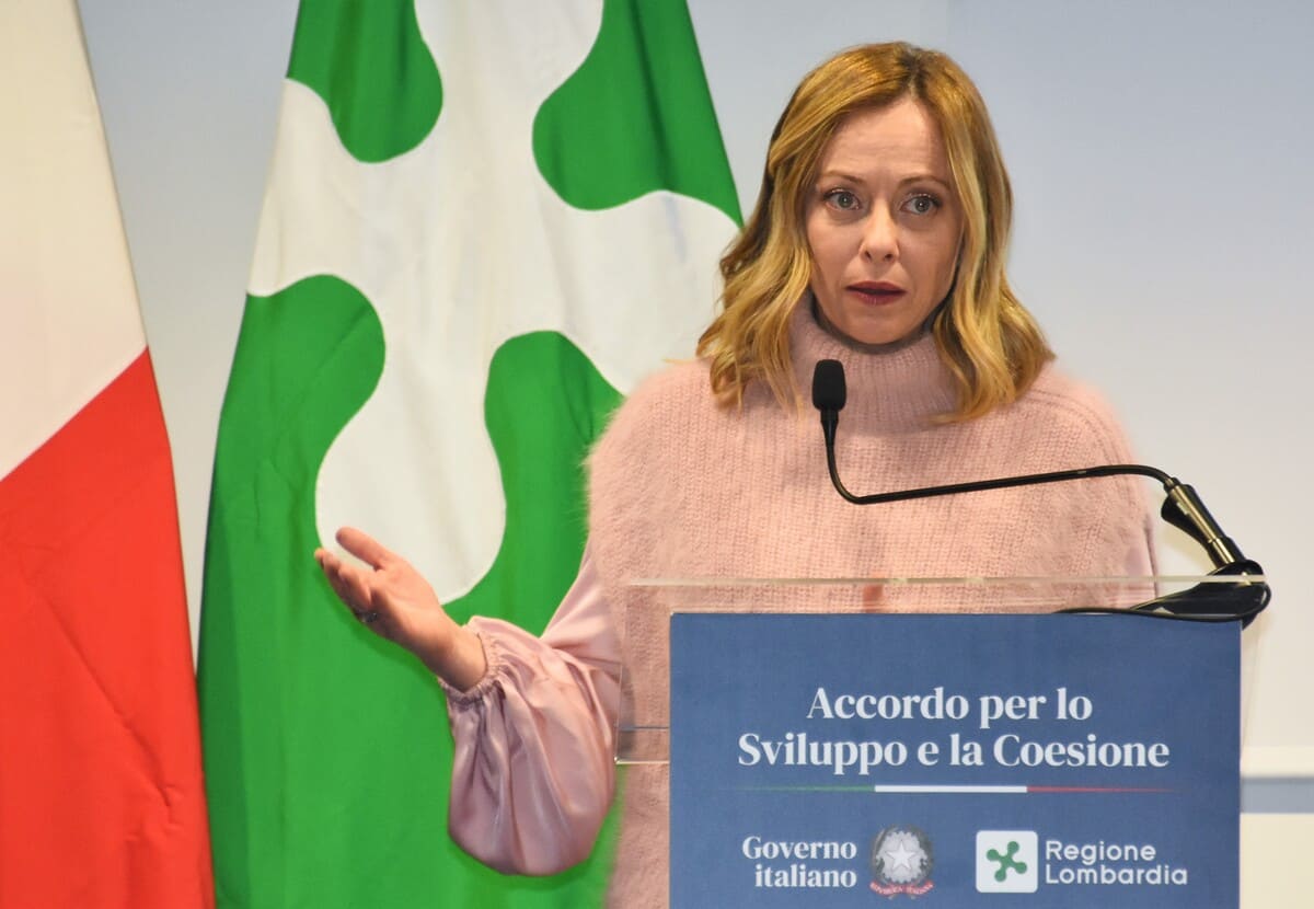 Giorgia Meloni e Attilio Fontana accordo economico importante per la Lombardia Giorgia Meloni e Attilio Fontana accordo economico importante per la Lombardia