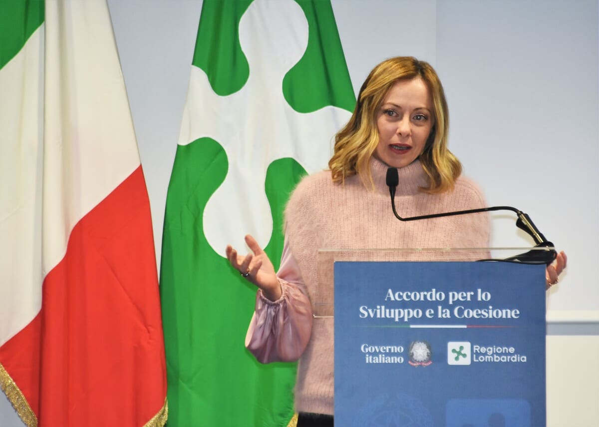 Giorgia Meloni e Attilio Fontana accordo economico importante per la Lombardia Giorgia Meloni e Attilio Fontana accordo economico importante per la Lombardia