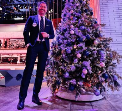 Con Beppe Convertini il Natale è veramente “In Famiglia”