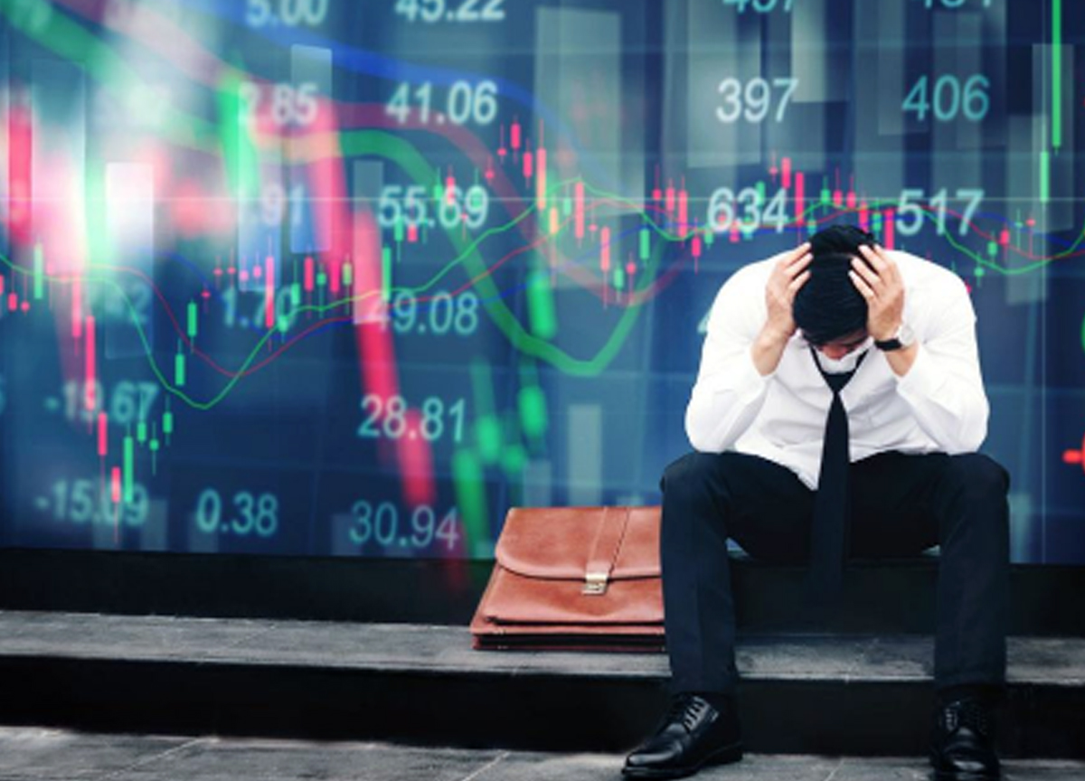 Lusso, Farfetch crolla in Borsa: ora rischia anche l’italiana Yoox Lusso, Farfetch crolla in Borsa: ora rischia anche l’italiana Yoox