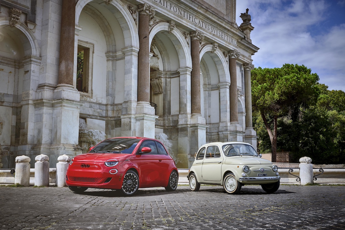 Fiat 500e debutta  in Nord America