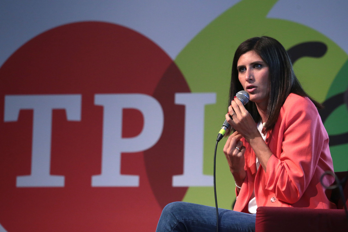 Chiara Appendino, dalla Juve alla politica: chi è il nuovo vicepresidente M5S Chiara Appendino, dalla Juve alla politica: chi è il nuovo vicepresidente M5S