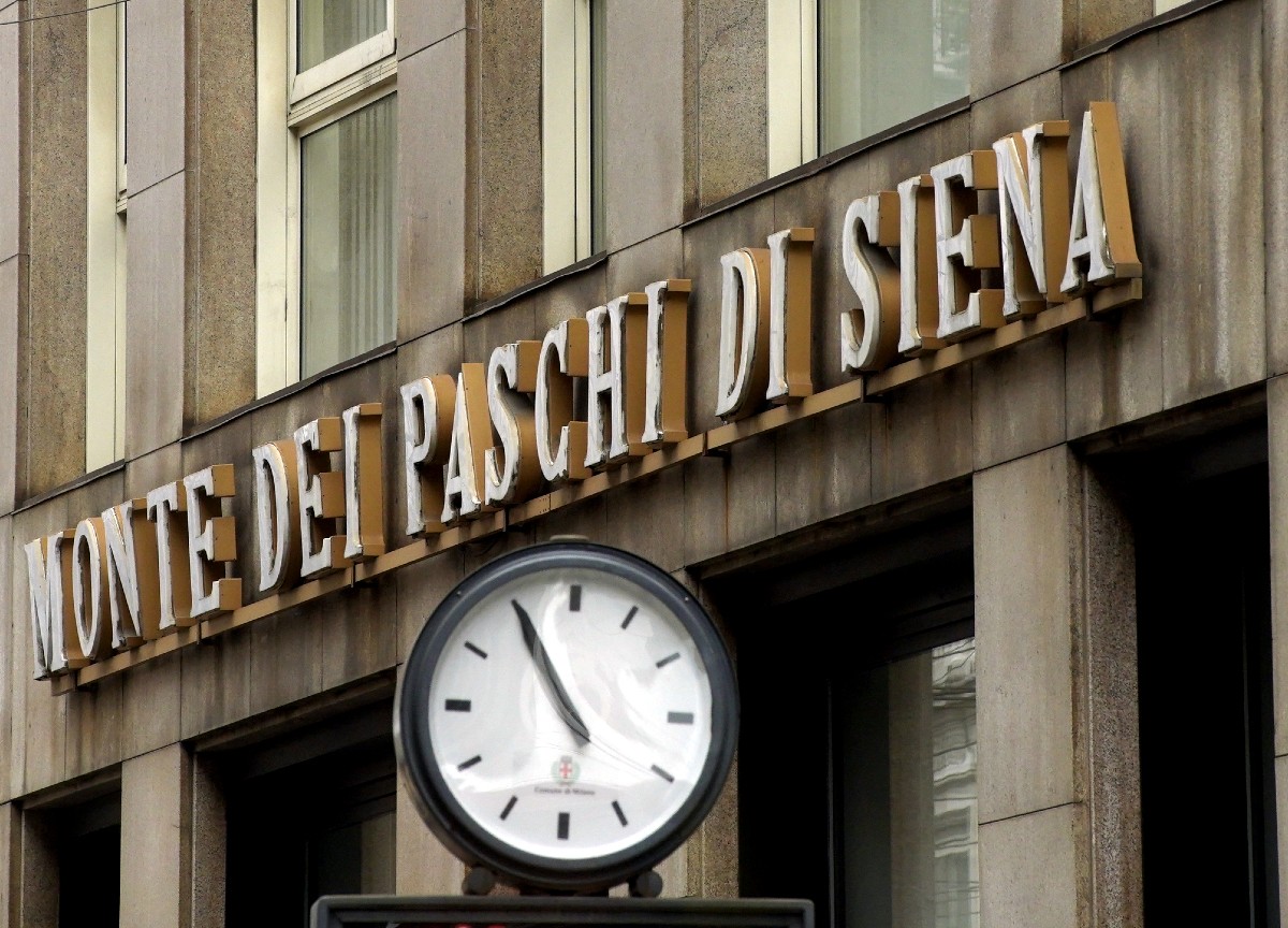 Mps, Barclays Plc cede una quota superiore al 4% in meno di 10 giorni Mps, Barclays Plc cede una quota superiore al 4% in meno di 10 giorni