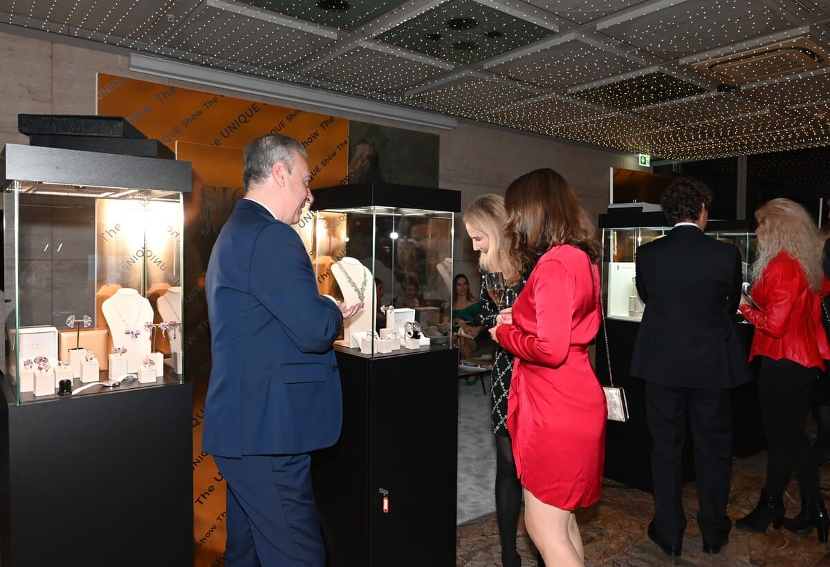 The Unique Show alta gioielleria e orologi da collezione debutto a Lugano