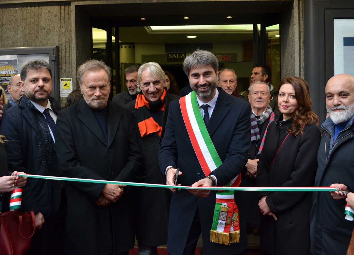 Cultura, a Grottaferrata rinasce il cinema abbandonato: l’inaugurazione Cultura, a Grottaferrata rinasce il cinema abbandonato: l’inaugurazione