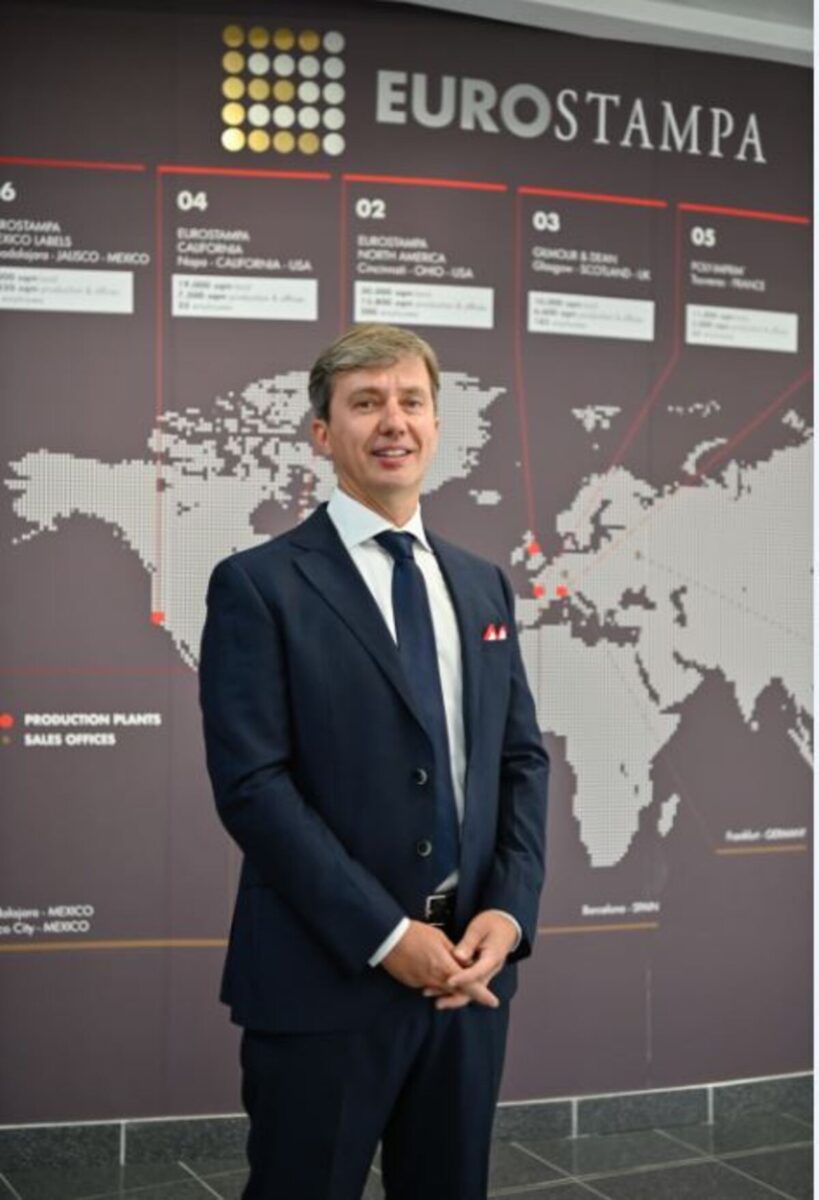 Intesa Sanpaolo al fianco di Eurostampa con un finanziamento di GBP 20,500,000 Intesa Sanpaolo al fianco di Eurostampa con un finanziamento di GBP 20,500,000
