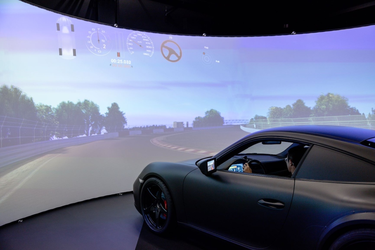 Pirelli inaugura in Germania un nuovo centro di simulazione virtuale Pirelli inaugura in Germania un nuovo centro di simulazione virtuale