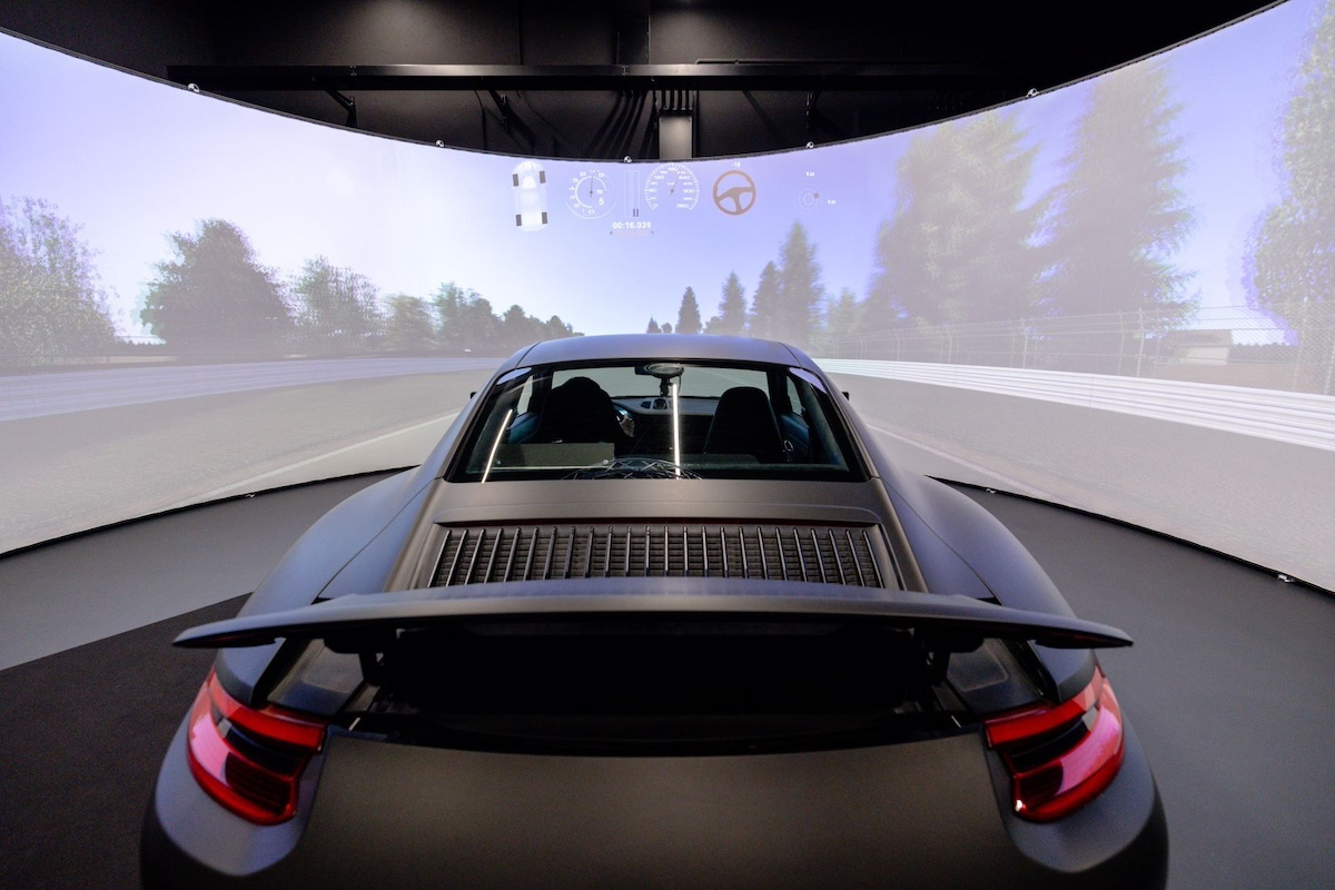 Pirelli inaugura in Germania un nuovo centro di simulazione virtuale Pirelli inaugura in Germania un nuovo centro di simulazione virtuale