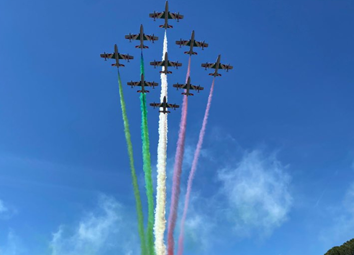 Aeronautica militare, il centenario con il tributo show del violinista Casta