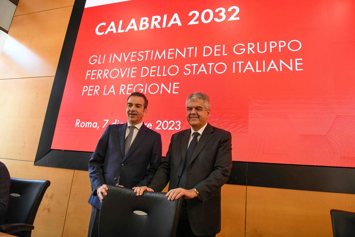 FS Italiane, previsti €13,4 mld per potenziare le infrastrutture calabresi FS Italiane, previsti €13,4 mld per potenziare le infrastrutture calabresi