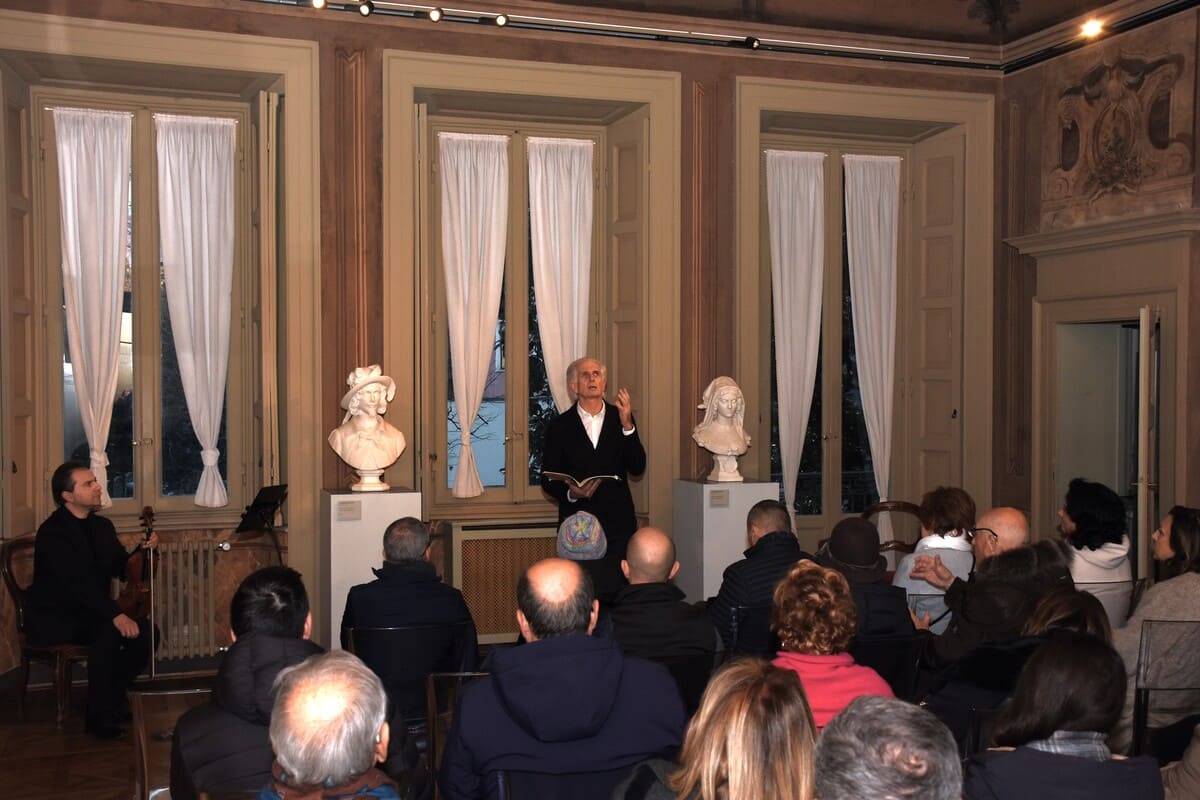 Casa del Manzoni letture teatrali di Massimiliano Finazzer Flory da I Promessi Sposi Casa del Manzoni letture teatrali di Massimiliano Finazzer Flory da I Promessi Sposi