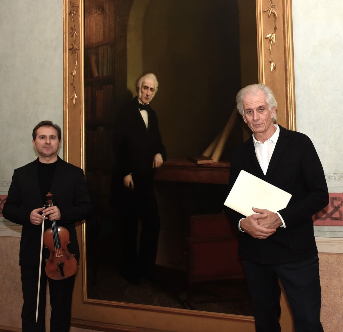 Casa del Manzoni letture teatrali di Massimiliano Finazzer Flory da I Promessi Sposi Casa del Manzoni letture teatrali di Massimiliano Finazzer Flory da I Promessi Sposi