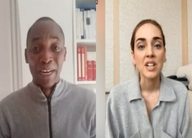 Chiara Ferragni-Soumahoro, l’incredibile somiglianza dei video di scuse