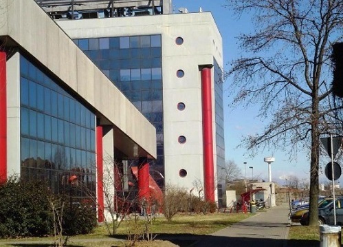 Ospedale Sacco: la mensa chiude, i dipendenti protestano Ospedale Sacco: la mensa chiude, i dipendenti protestano
