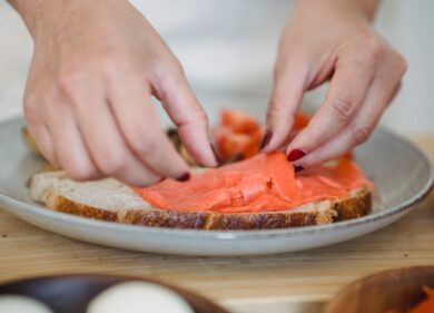 Salmone affumicato contaminato da listeria: casi in Italia e Germania
