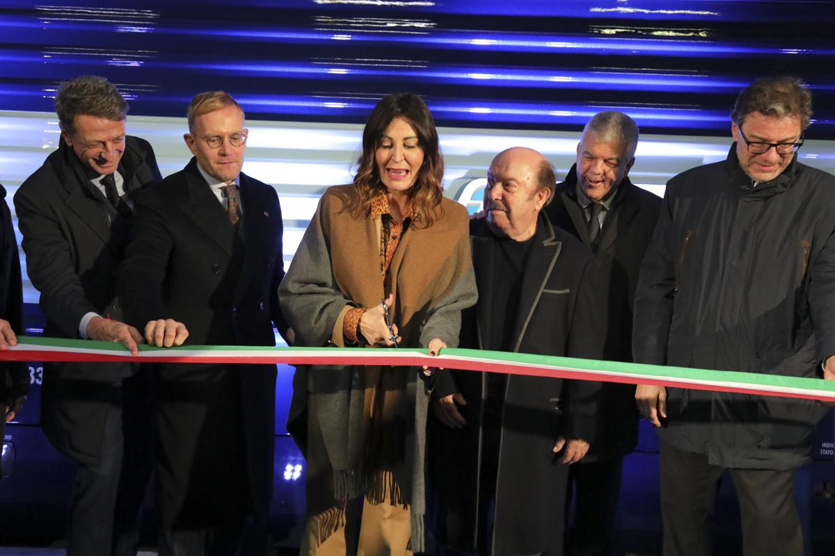 FS Treni Turistici Italiani: parte il nuovo “Espresso Cadore” per Cortina FS Treni Turistici Italiani: parte il nuovo “Espresso Cadore” per Cortina