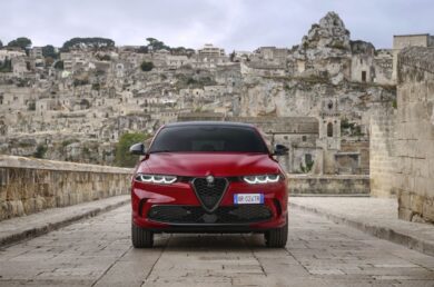 On air la nuova campagna dedicata alla Alfa Romeo  Tonale Tributo Italian